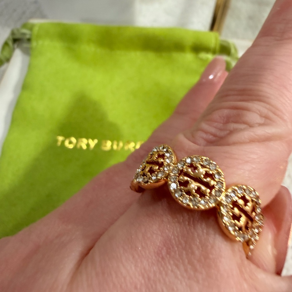 Tory Burch Miller Pavé Ring - NWT/Dust Bag SIZE 8 - Picture 4 of 8